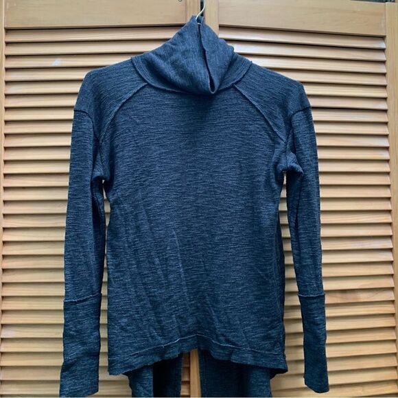 We The Free Cowlneck Open Back Top XS - Picture 4 of 5